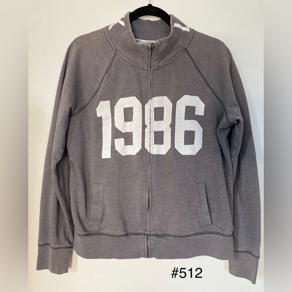 PINK Victoria’s Secret 1986 Zip-Up Sweatshirt (Large)